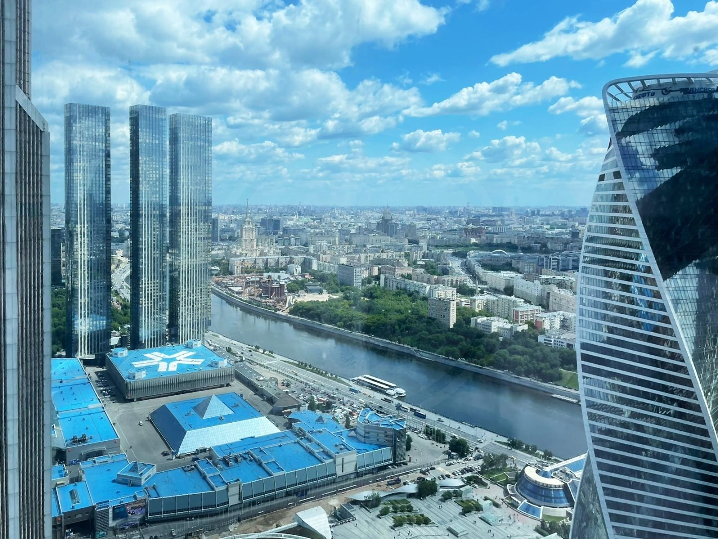 бизнес центр башня москва